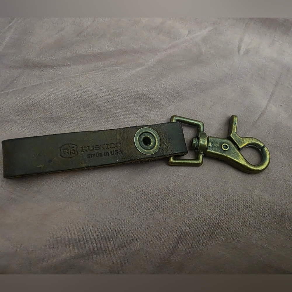 NWOT Rustico Leather "Super Loop" Keychain – Made in USA